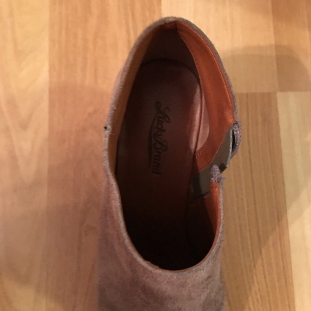 Lucky Brand zip up booties - Picture 4 of 5